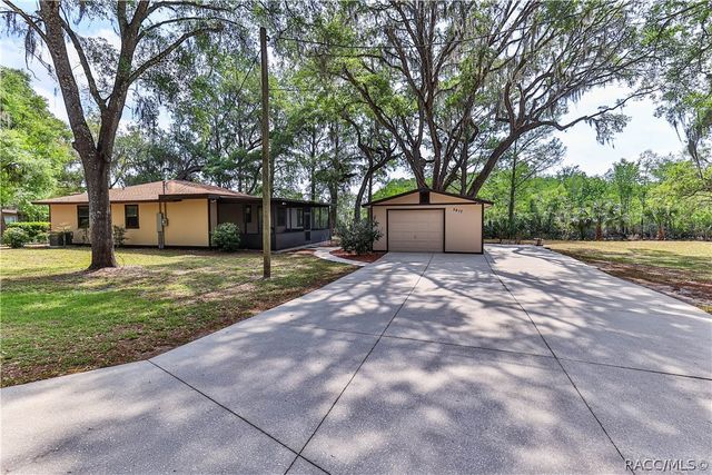 5617 Perch Drive S, Floral City, FL 34436