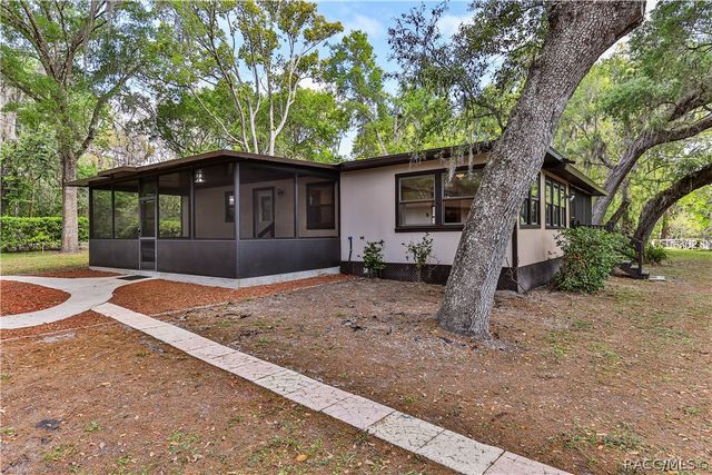 5617 Perch Drive S, Floral City, FL 34436