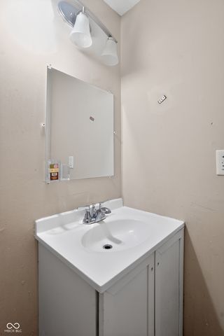 10335 Sheffield Court, Indianapolis, IN 46229