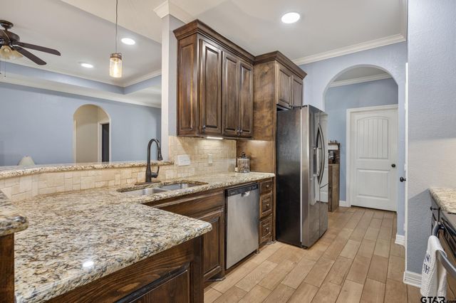 15150 CR 1113, Tyler, TX 75703