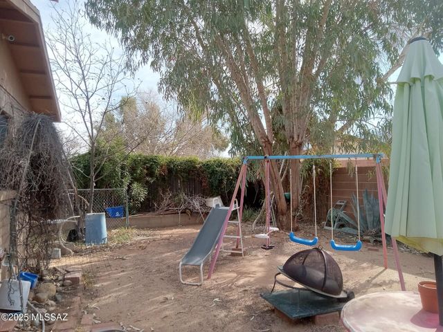 15742 N Starboard Drive, Tucson, AZ 85739
