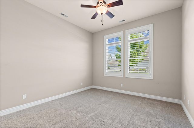1704 LINKSIDE DR, Columbia, MO 65201
