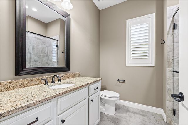 1704 LINKSIDE DR, Columbia, MO 65201