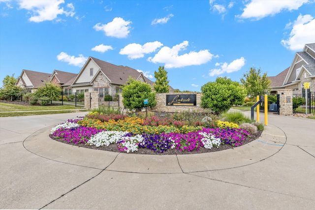 1704 LINKSIDE DR, Columbia, MO 65201