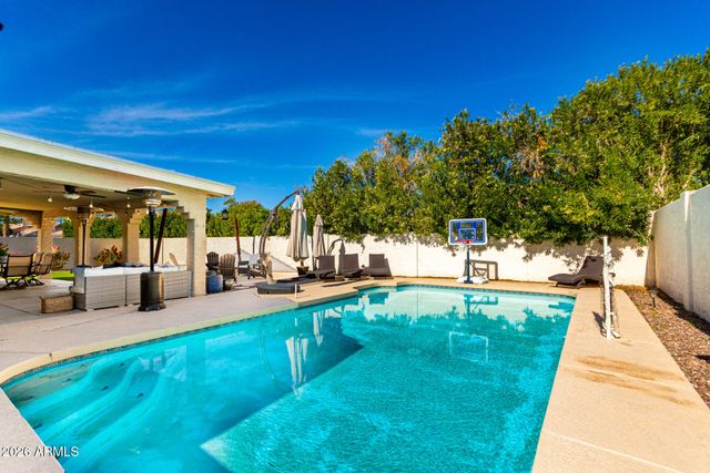 1680 E SHEFFIELD Avenue, Chandler, AZ 85225