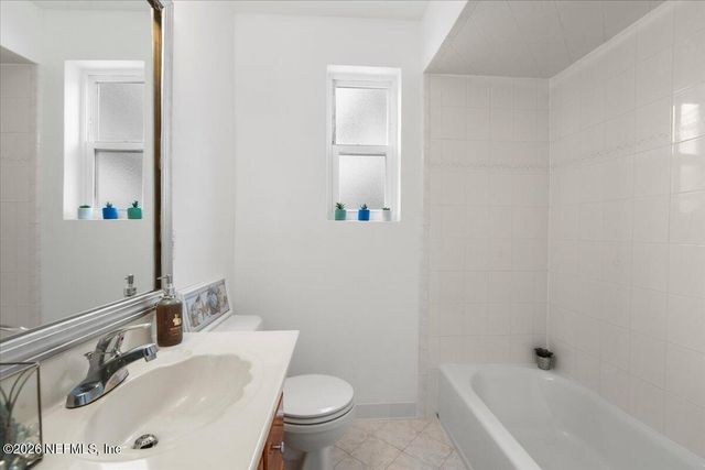 5018 HOMECREST Circle, Jacksonville, FL 32244