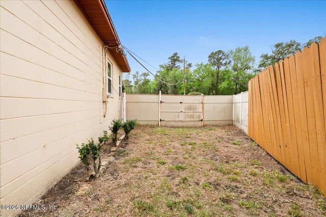 5018 HOMECREST Circle, Jacksonville, FL 32244