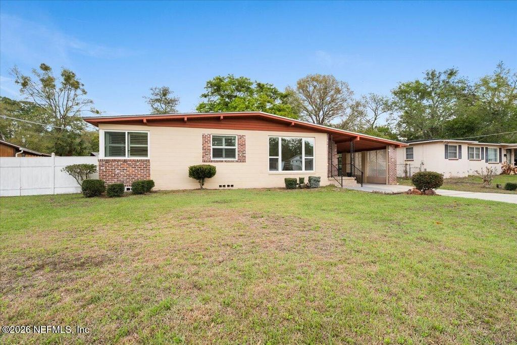 5018 HOMECREST Circle, Jacksonville, FL 32244