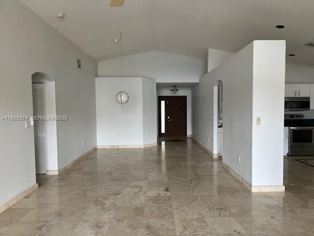 2473 NW 191st Ave, Pembroke Pines, FL 33029