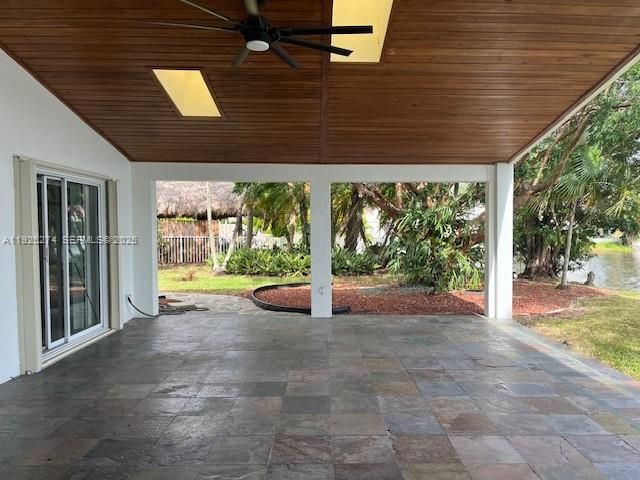 2473 NW 191st Ave, Pembroke Pines, FL 33029