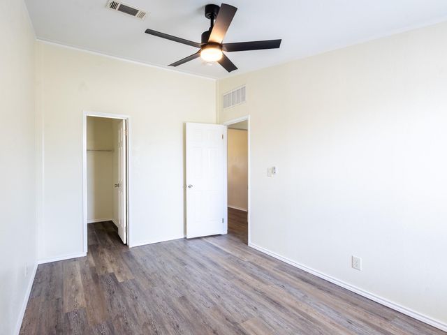 882 County Road 404, Bay City, TX 77414