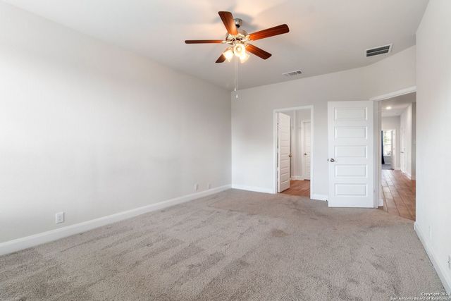 568 Lilac Shls, Cibolo, TX 78108