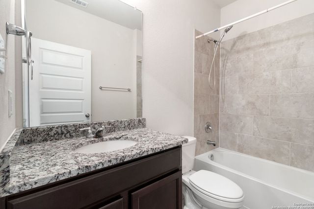 568 Lilac Shls, Cibolo, TX 78108