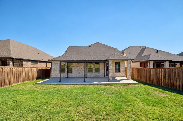 10208 Hanks Creek Road, Fort Worth, TX 76126