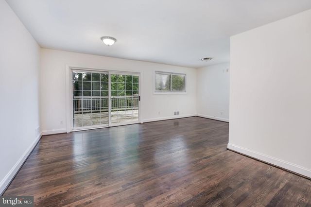 7815 BRISTOW DR, Annandale, VA 22003