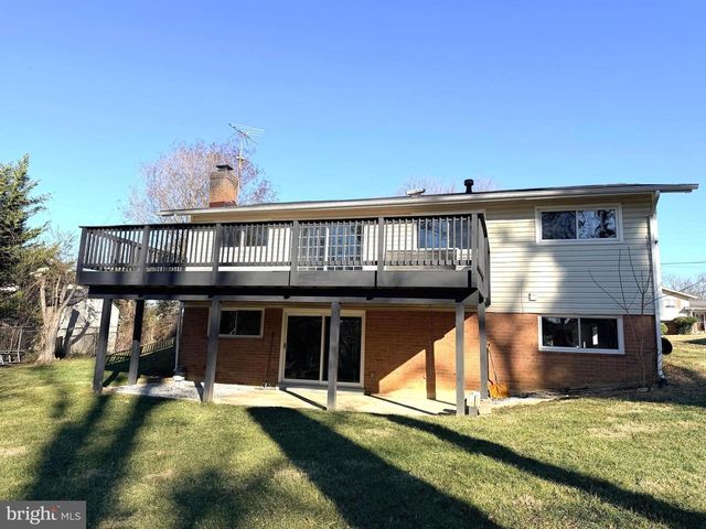 7815 BRISTOW DR, Annandale, VA 22003