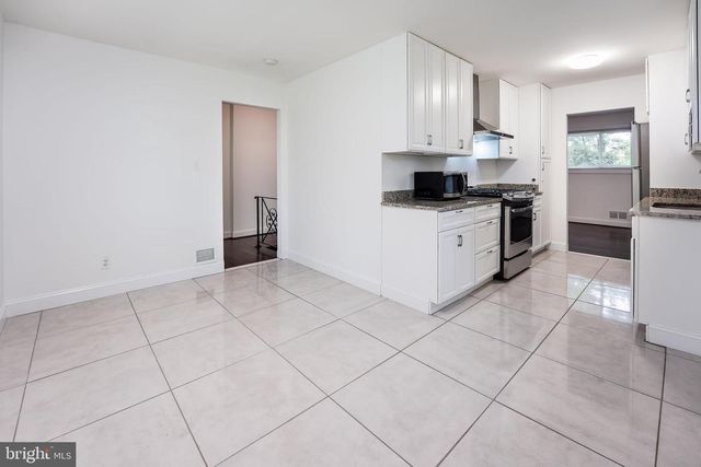 7815 BRISTOW DR, Annandale, VA 22003