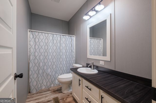 840 Lud Oquinn Road, Odum, GA 31555