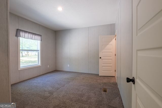840 Lud Oquinn Road, Odum, GA 31555