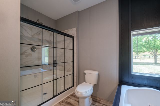 840 Lud Oquinn Road, Odum, GA 31555