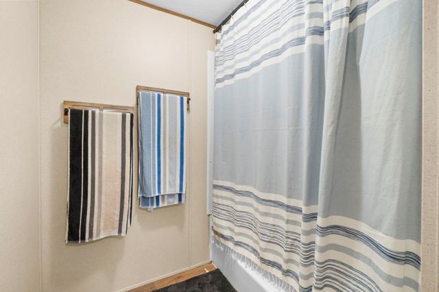 210 County Road 3893 E, Cleveland, TX 77328