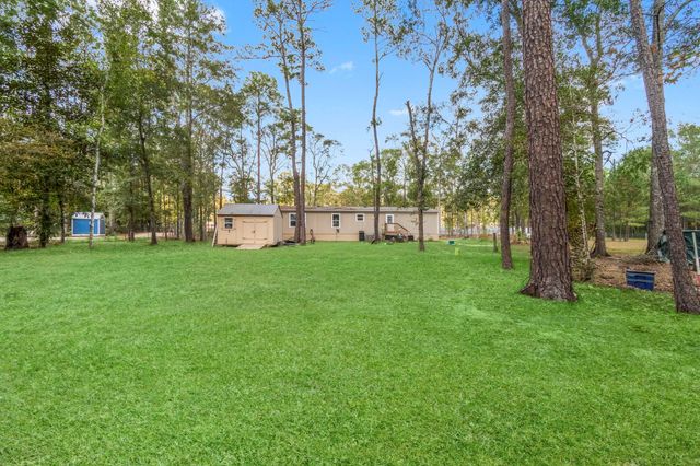 210 County Road 3893 E, Cleveland, TX 77328