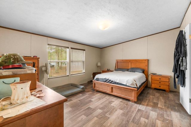 210 County Road 3893 E, Cleveland, TX 77328