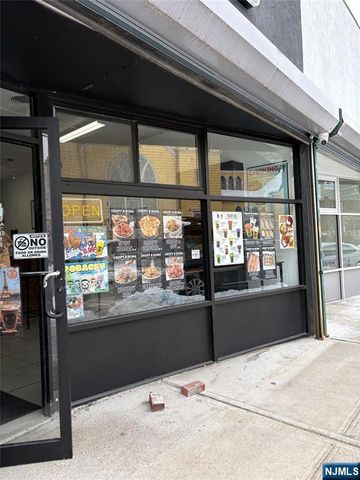 16 Sanford Street, East Orange, NJ 07018