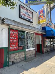 11746 Victory Blvd, North Hollywood, CA 91606
