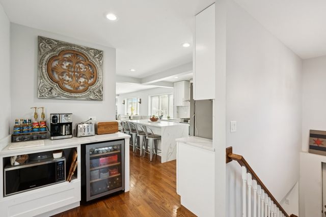 6242 S Nashville Avenue, Chicago, IL 60638