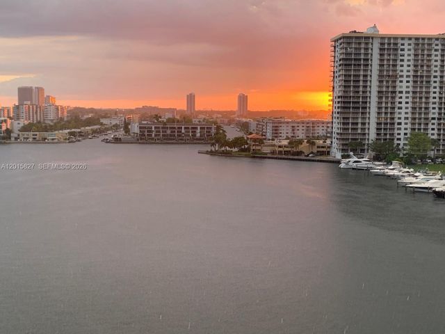 17150 N Bay Rd 2905, Sunny Isles Beach, FL 33160