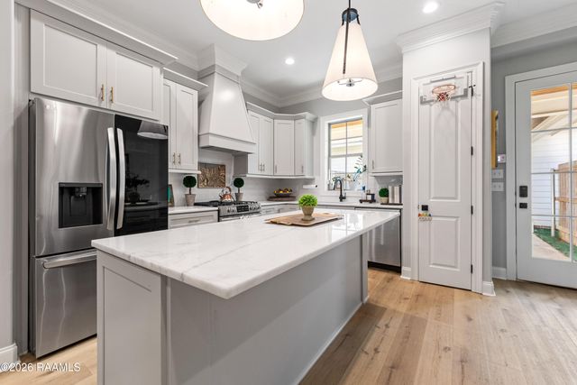 312 Sandstone Avenue, Scott, LA 70583