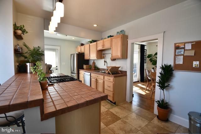 4221 CARDWELL AVE, Nottingham, MD 21236