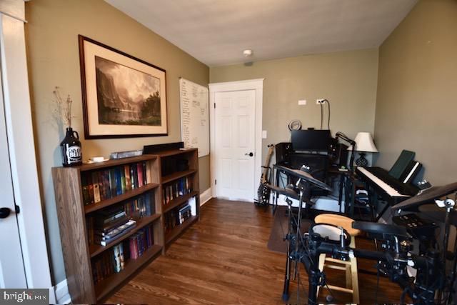 4221 CARDWELL AVE, Nottingham, MD 21236