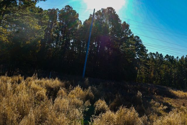 112 Highland Drive, Huntsville, TX 77320