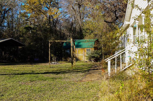 112 Highland Drive, Huntsville, TX 77320