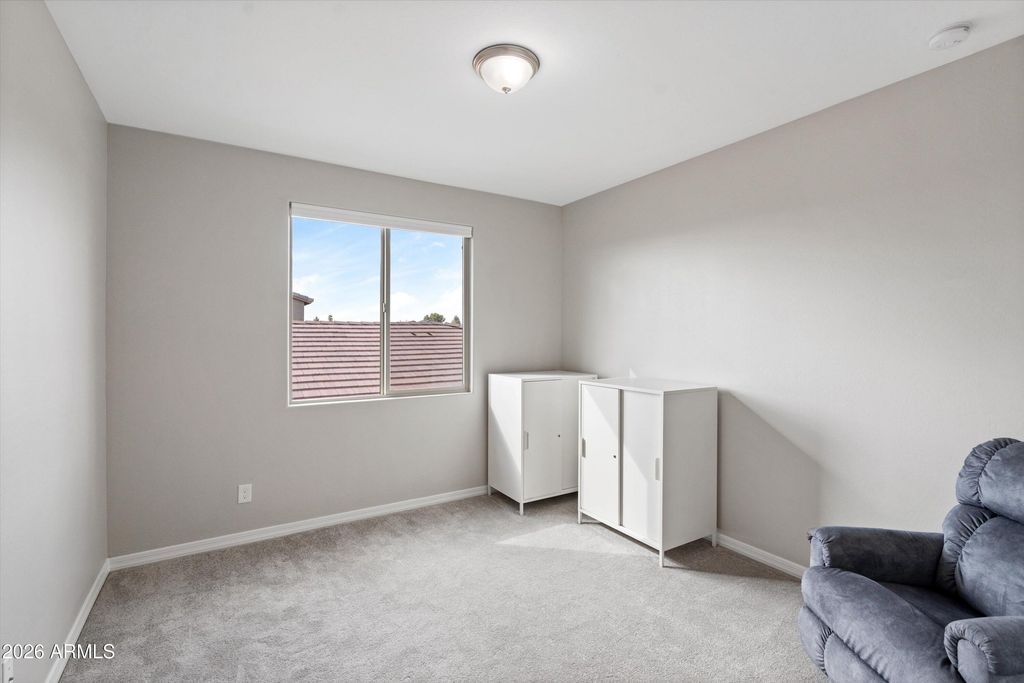 Image 35 of property listing at 8926 W Denton Lane, Glendale, AZ 85305