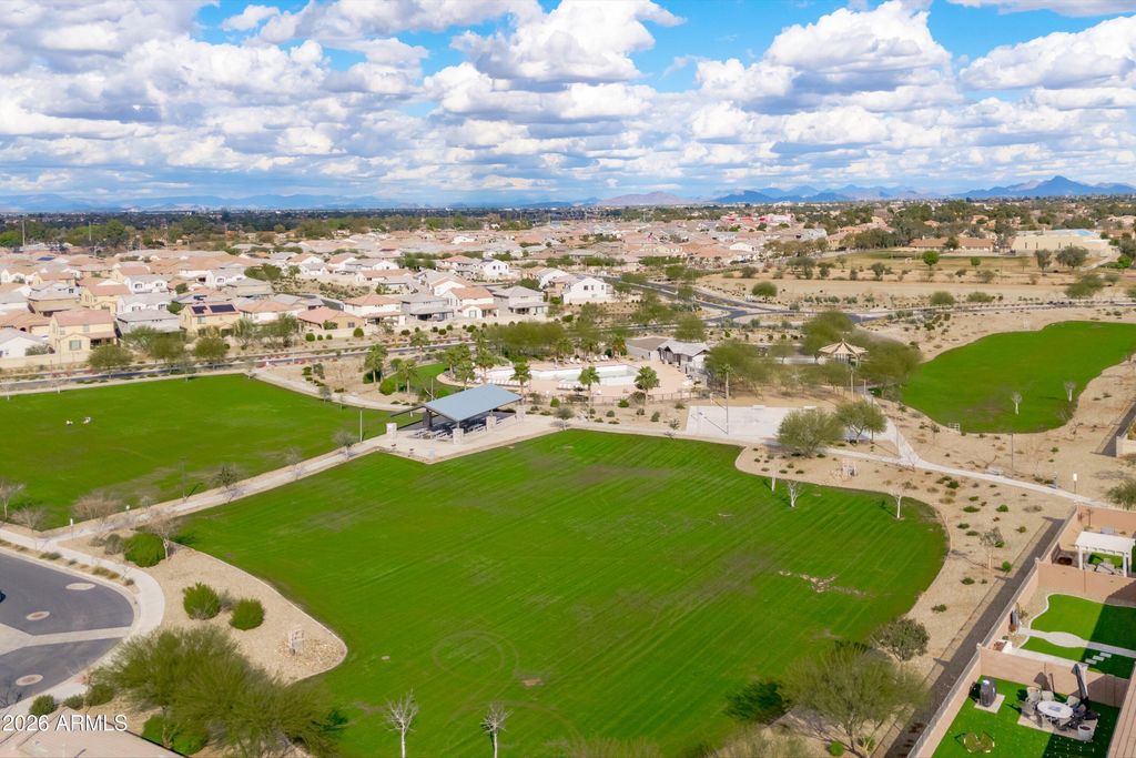 Image 50 of property listing at 8926 W Denton Lane, Glendale, AZ 85305