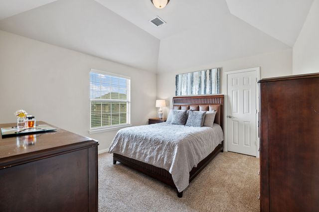100 Cherry Court, Red Oak, TX 75154