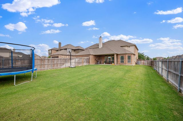 100 Cherry Court, Red Oak, TX 75154