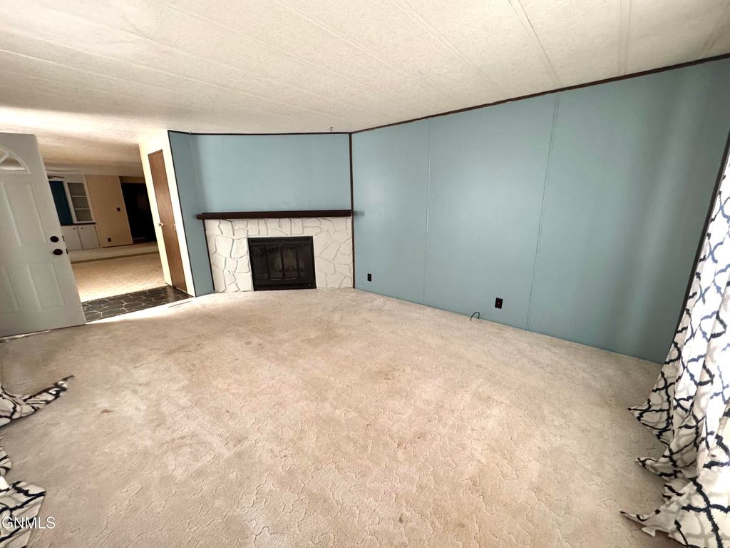 435 Piccadilly Circle, Bismarck, ND 58504 photo 5