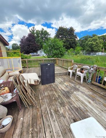 4733 Jamm Road, Lake Orion, MI 48359