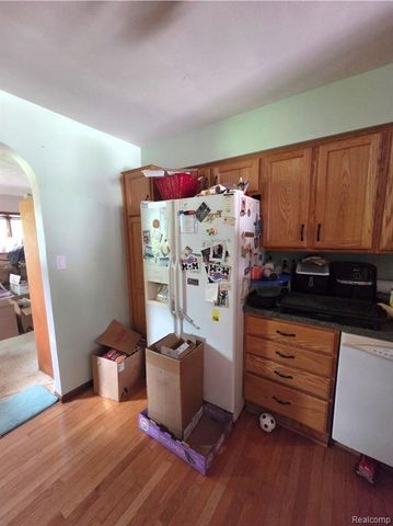 4733 Jamm Road, Lake Orion, MI 48359