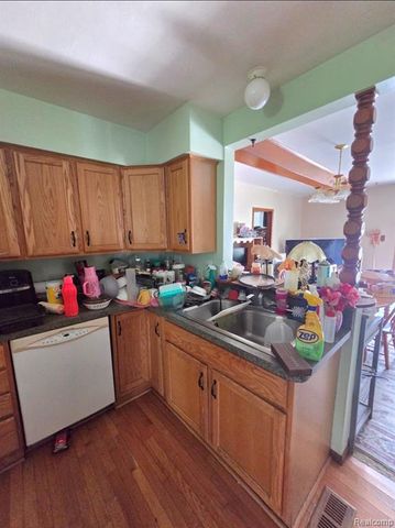 4733 Jamm Road, Lake Orion, MI 48359