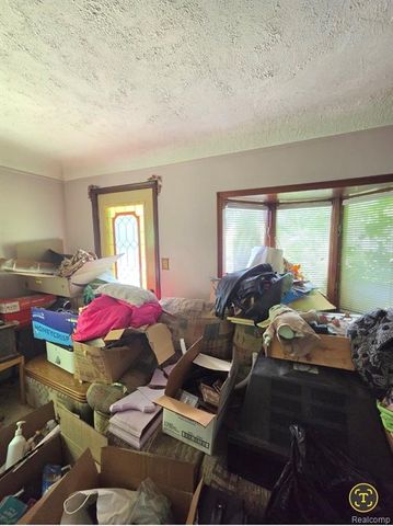 4733 Jamm Road, Lake Orion, MI 48359