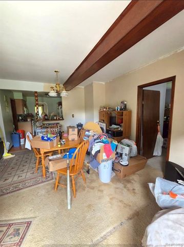 4733 Jamm Road, Lake Orion, MI 48359