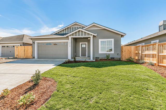 3750 Carlin Drive, Medford, OR 97504