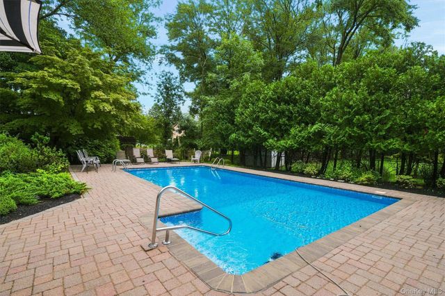 12 Brentwood Drive, New City, NY 10956