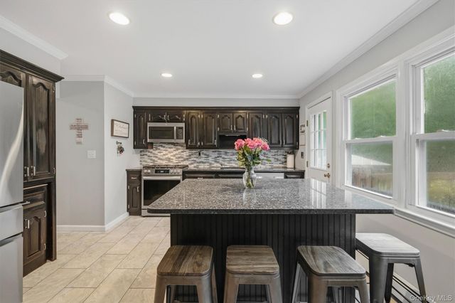 12 Brentwood Drive, New City, NY 10956