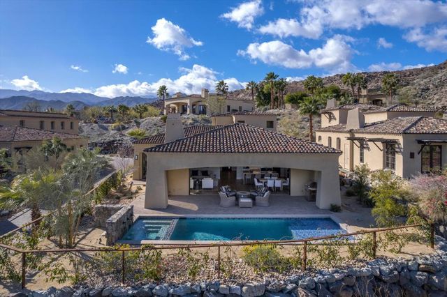 48485 Old Stone Trail, Palm Desert, CA 92260